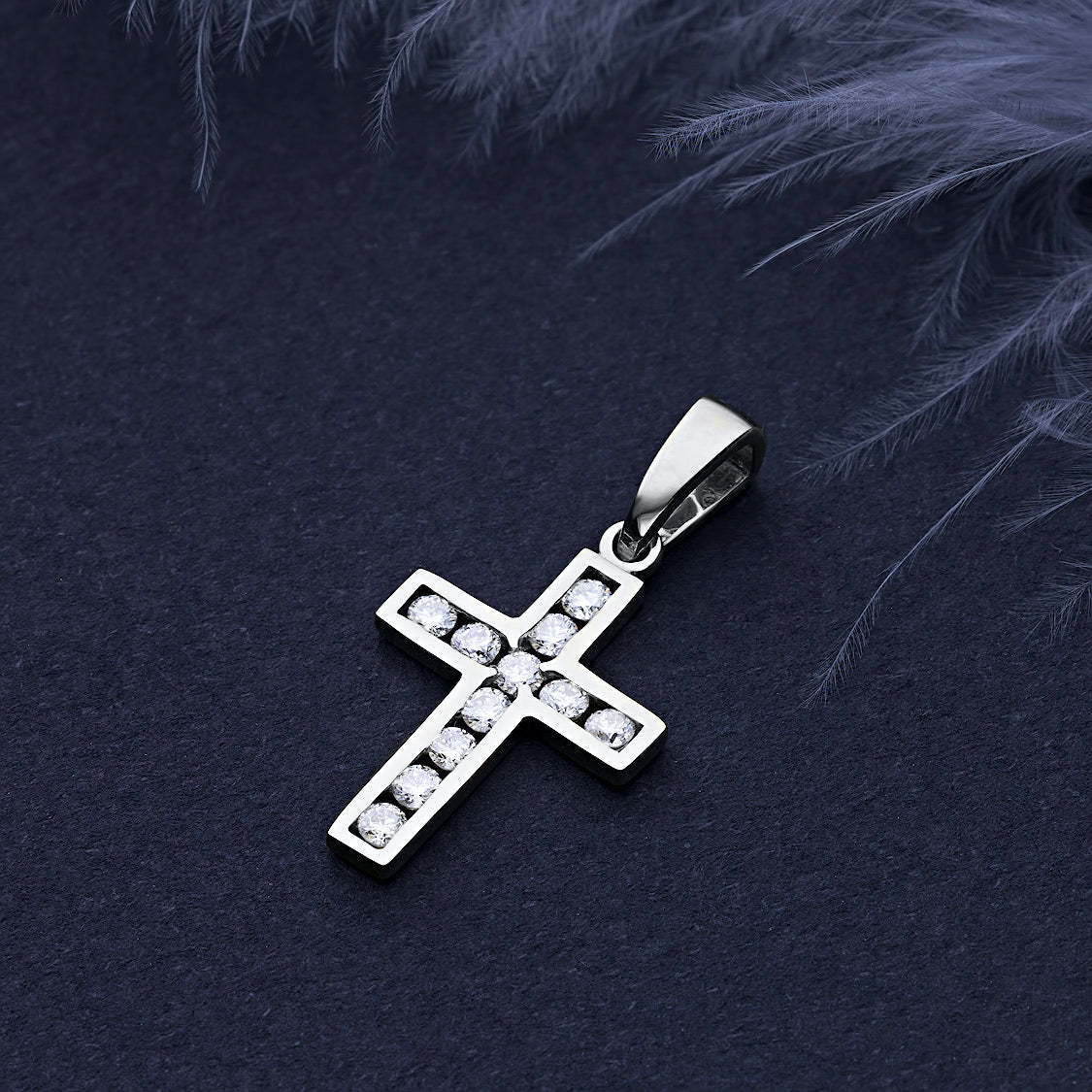 Sterling Silver Pendant with Sapphire